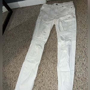 American eagle very light pink skinny jeans size 2